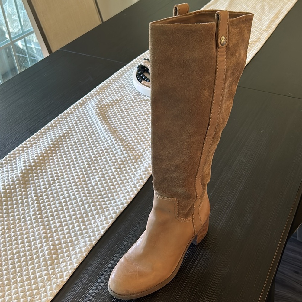 Really Comfortable Suede Boots - image 4